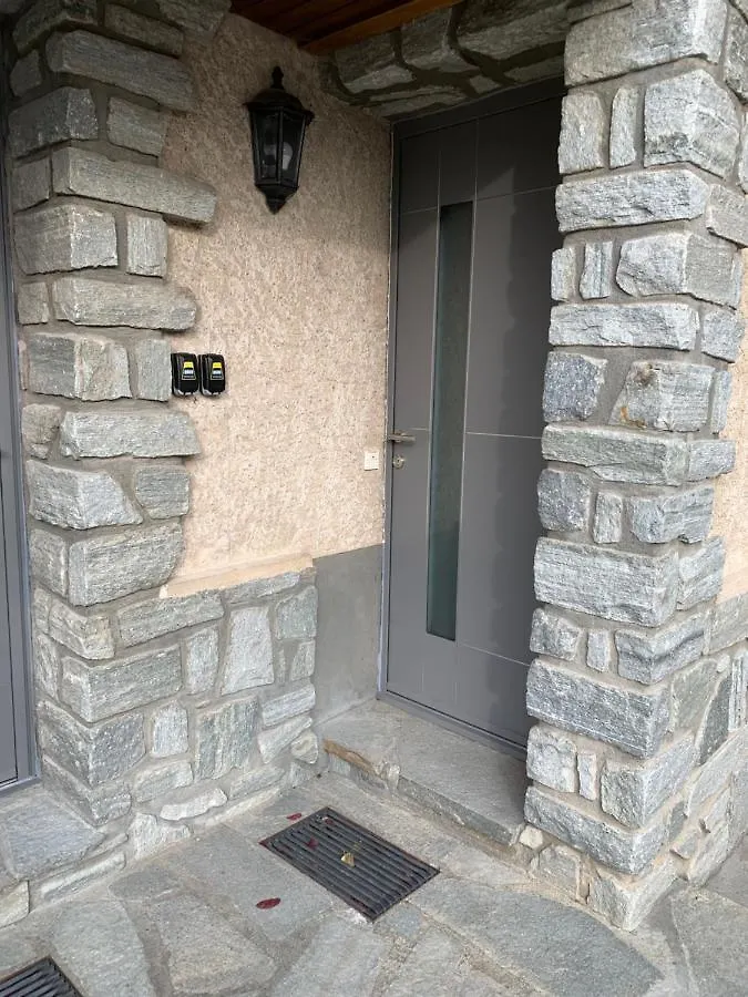 Appartement maison blanche Briançon France